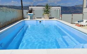 Apartments Sollis